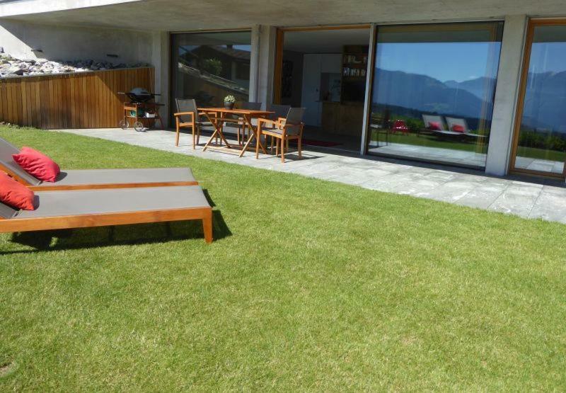 Casa Admisa, Spektakulaere Aussicht, Ski In And Out, Hochwertige Einrichtung, Valserstein Und Eiche Флимс Екстериор снимка
